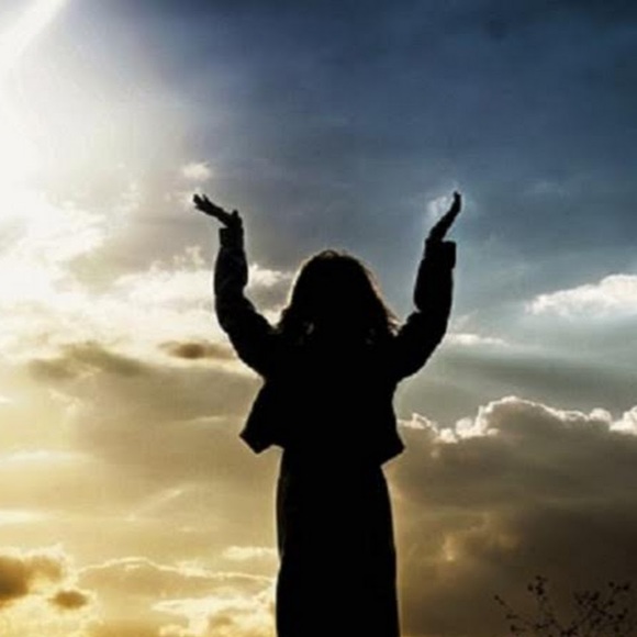 Meet your Posher, Lisa - Picture 1 of 1